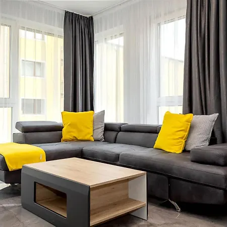Cozy 1br In Phenix Palace - Parking Included By Flat Manаger Апартаменты